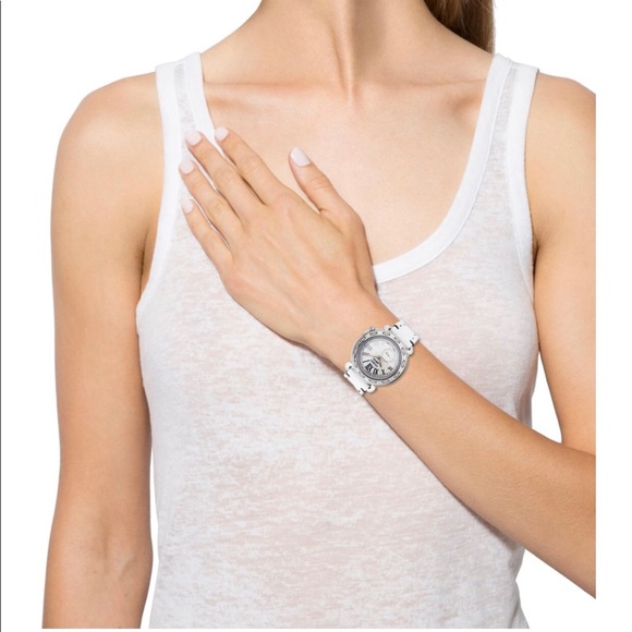 Auth $5800 diamond Fendi Selleria watch inbox - Picture 8 of 8